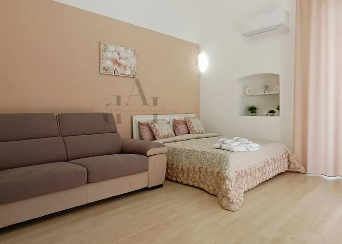 De Lucia - Elegante Storico Nel Cuore Della Citta Διαμέρισμα *