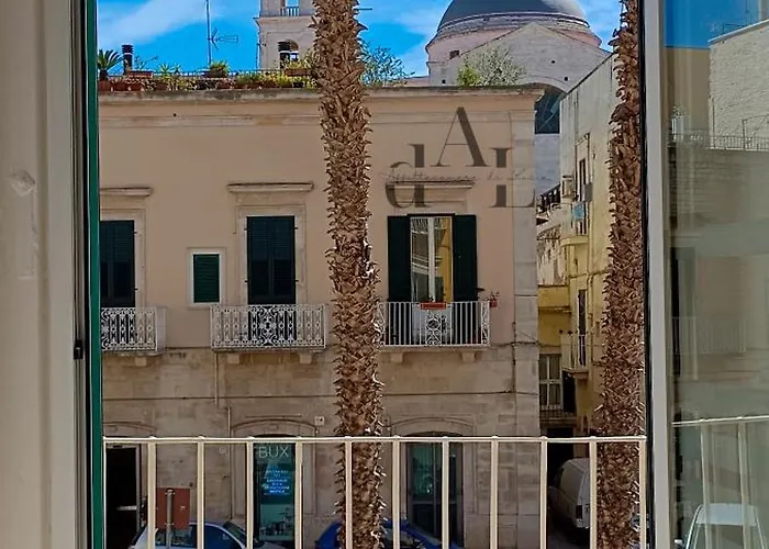 De Lucia - Elegante Storico Nel Cuore Della Citta * Terlizzi